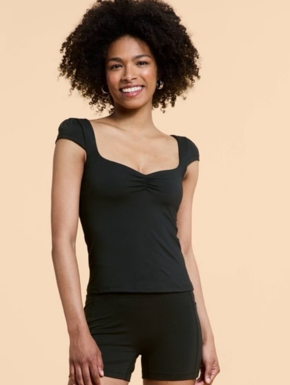 Fitted Black Sweetheart Neck Cap Sleeve Top